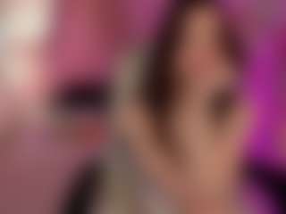 Live cam show with Elvienne - Solo on Streamer API