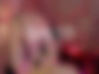 Live cam show with Elvienne - Gray Eyes on Camsoda