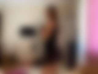 Live cam show with LauraleeKeat - Small Tits on SxyPornLive