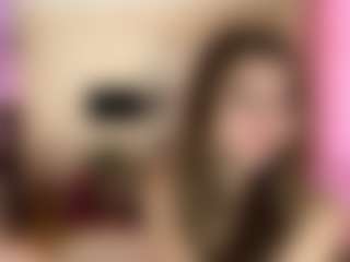 Show en direct avec LauraleeKeat - Skinny sur Camsoda
