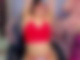 Live cam show with Lia-Harper-T - Normal on Camsoda