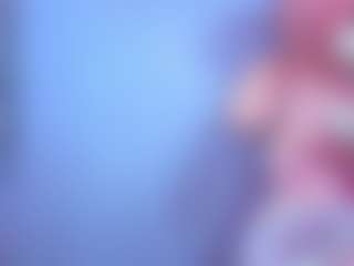 Spettacolo in cam dal vivo con Lia-Harper-T - Public su Camsoda