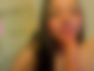 Live cam show with Lia-Harper-T - Striptease on iamadamtest123.com
