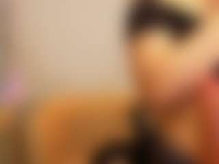 Live cam show with Lia-Harper-T - Facial Piercings on slutload