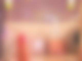 Live cam show with Lia-Harper-T - Public on Camsoda