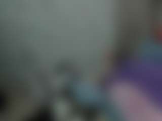 MoniYii07's Live Sex Cam Show