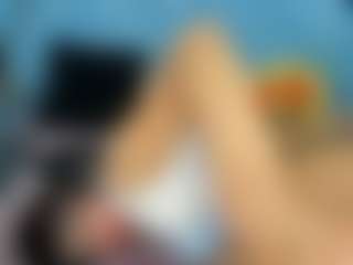 MoniYii07's Live Sex Cam Show