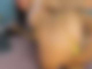 MoniYii07's Live Sex Cam Show