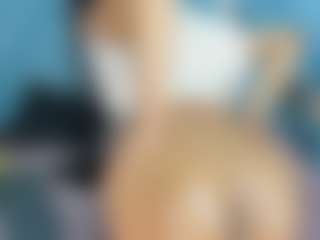 Live cam show with MoniYii07 - HD on Hubzter Live