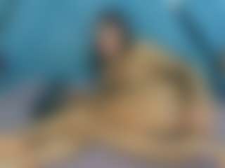 MoniYii07's Live Sex Cam Show