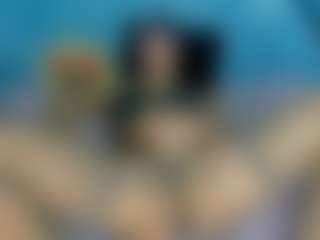 MoniYii07's Live Sex Cam Show