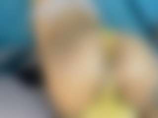 MoniYii07's Live Sex Cam Show