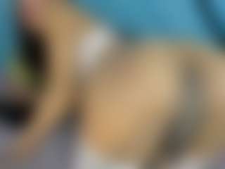 Show de cam en vivo con MoniYii07 - Fetish en Camsoda