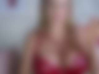 Live cam show with Pamella007 - Athletic on Camsoda Late Night