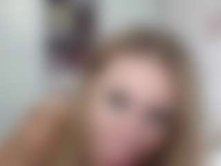 Live cam show with Pamella007 - Blue Eyes on AdultVida.com