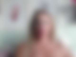 Live cam show with Pamella007 - Striptease on Milfs Live