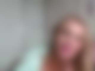 Live cam show with Pamella007 - Blonde Hair on madthumbs