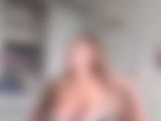 Live cam show with Pamella007 - Bikini on Camsoda
