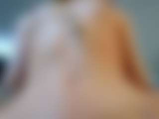 Live cam show with SallyeCha - Athletic on live18s.com