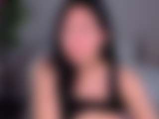 Live cam show with Sofia-Conner - Camel Toe on Soda Cam