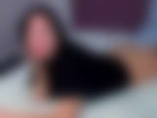 Live cam show with Sofia-Conner - Oil on Camsoda