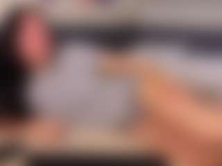 Live cam show with Sofia-Conner - Moaning on Strip Flash - Live Sex Shows