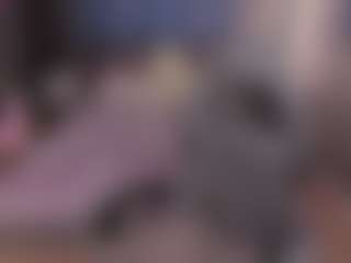 Live cam show with TrishaMoore - Smoke on crypto-cams