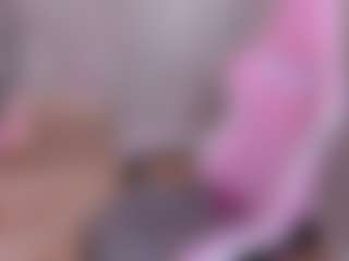Live cam show with TrishaMoore - Hot on boobsie.com