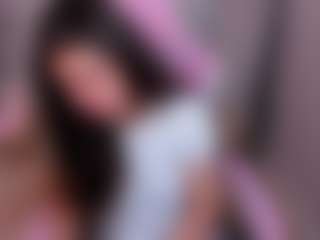 Live cam show with TrishaMoore - Sweet on justonemore.cc