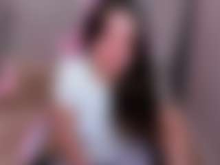 Live cam show with TrishaMoore - Dance on TastyBlacksLive