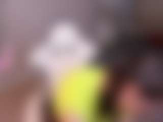 Live cam show with TrishaMoore - Role Play on Milf Play