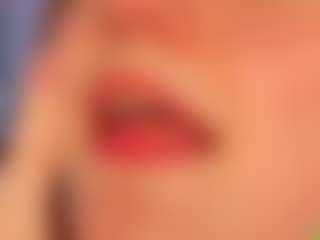 Live cam show with Valenora1 - Teen (18+) on Fapmatic.com