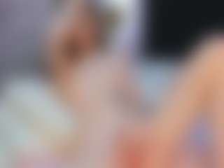 Live cam show with Valenora1 - Red Hair on AdultVida.com