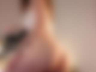 Live cam show with Valenora1 - Butt Plug on madthumbs