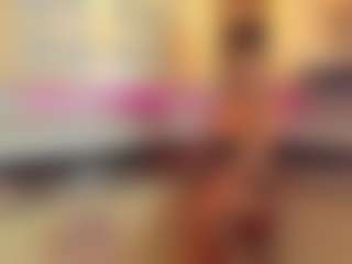 Live cam show with AmiraJones - Ebony on Hubzter Live | colombia