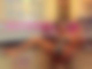 Live cam show with AmiraJones - Ebony on Camsoda | colombia