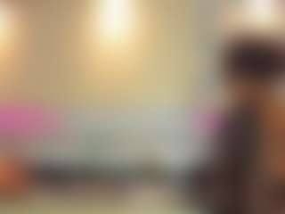 Live cam show with AmiraJones - Ebony on TeamSkeetLive | colombia