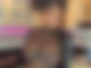Live cam show with AmiraJones - College on Instabang