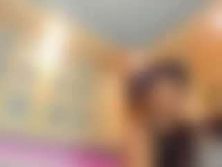 Live cam show with AmiraJones - Tease on alttransgirls