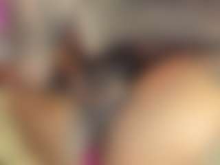 Live cam show with AmiraJones - Young Adult on CamSodaAdn