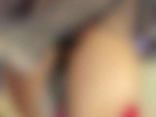 Live cam show with AmiraJones - Ebony on Camsoda