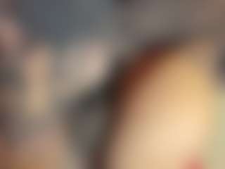 Live cam show with AmiraJones - Young Adult on Camsoda