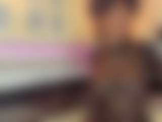 Live cam show with AmiraJones - Teen (18+) on Free Soda
