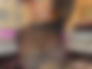 Live cam show with AmiraJones - College on fapnchat