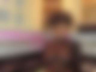 Live cam show with AmiraJones - Black on luckytryst.com
