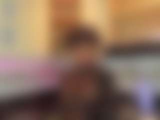 AmiraJones's Live Sex Cam Show