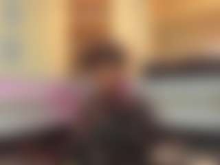 AmiraJones's Live Sex Cam Show