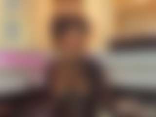 Live cam show with AmiraJones - Chocolate on EXY