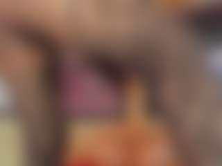 Live cam show with AmiraJones - Squirt on mypornchat.com