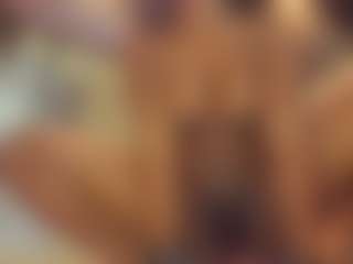 AmiraJones's Live Sex Cam Show
